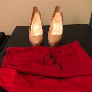 Christian Louboutin Pumps